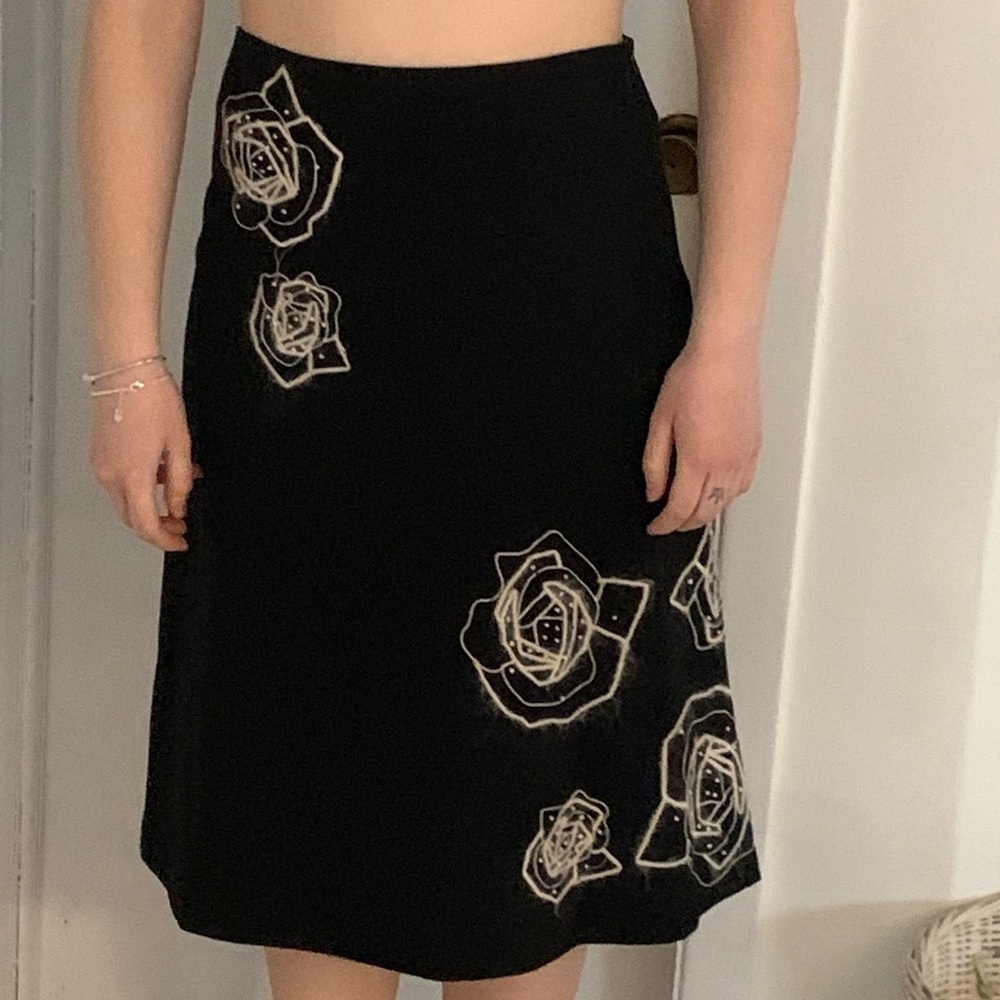 Simply French Collection Y2K black skirt size 8